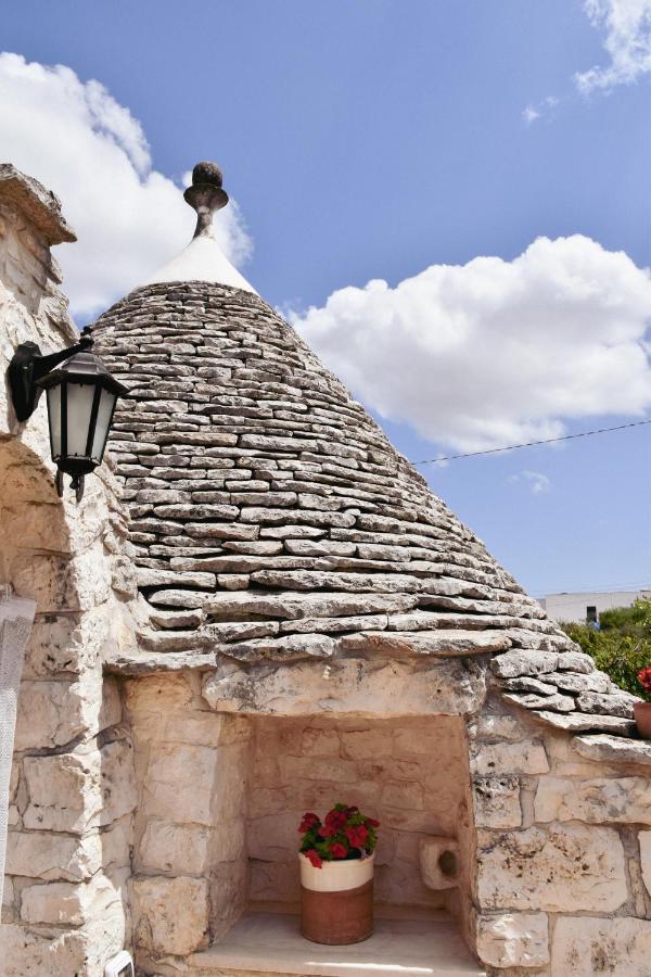 Trulli Pastore Альберобелло Екстер'єр фото